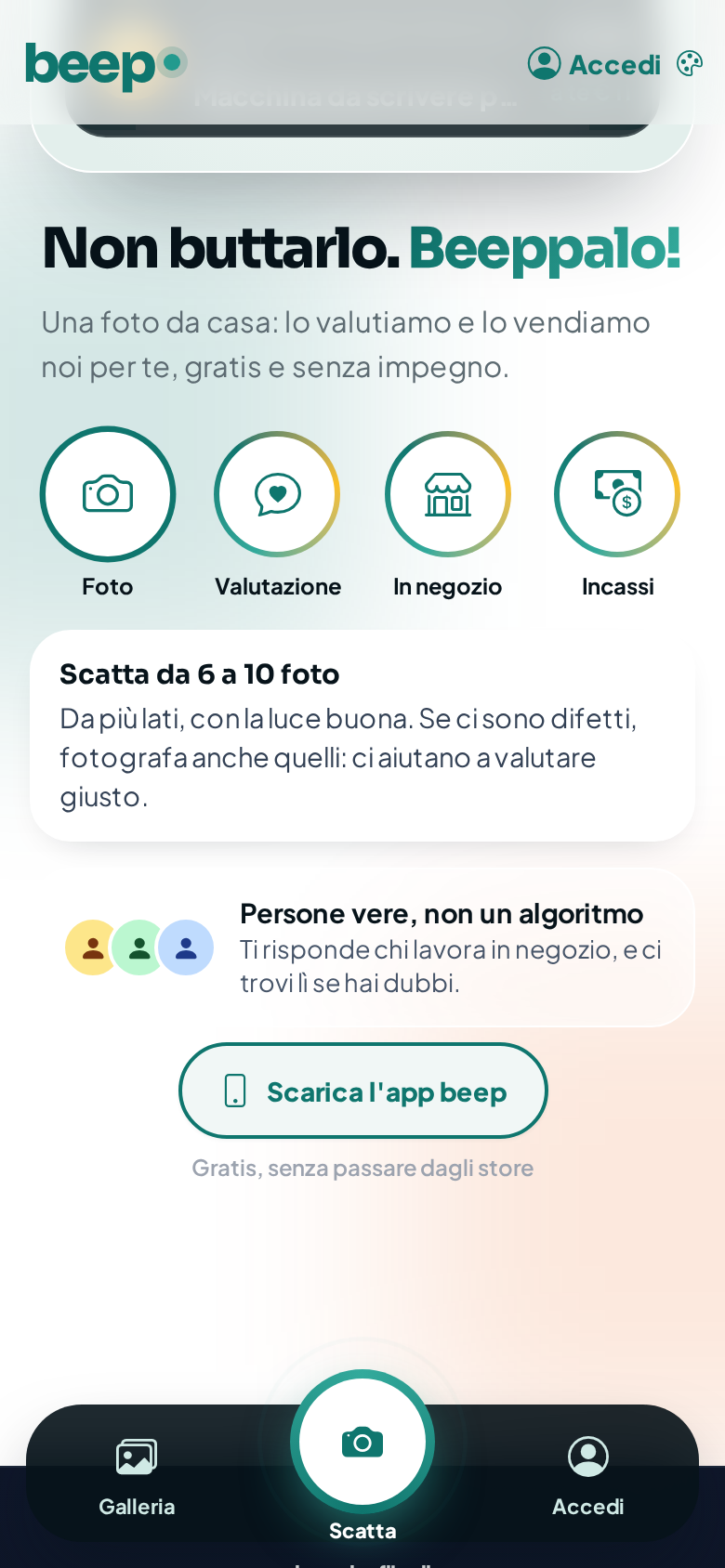 BEEP sul telefono: la valutazione e le persone del negozio che rispondono.